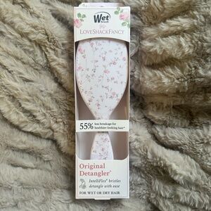 Wet Brush x LoveShackFancy Original Detangler